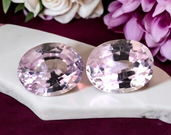 Pair of Unheated Lavender Violet Sapphires – Faceted Oval Shape – 5 x 3 mm – 0.83 carat – Ilakaka Mine, Madagascar