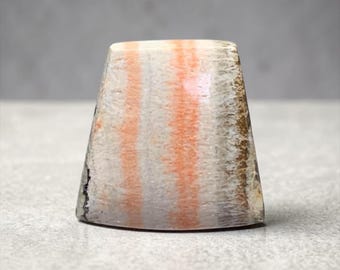 Natural Salmon Celestobarite Cabochon – Trapezoid Cabochon 22 mm – Chipping Sodbury, Gloucestershire, United Kingdom – Ref. CECE1