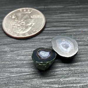 Paire Bébé Géodes &quot;Mini Géodes de Tabasco&quot; – Brut Scié ~14 mm – Origine : Tabasco, Mexique – Réf. PBBG27