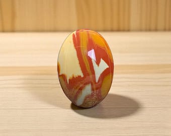 Natural Owyhee Jasper Cabochon – Oval Shape – 25 mm – Beige and Red Landscape Pattern – Stone from Oregon, USA – Ref. JO25