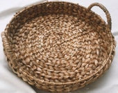 Boho Tray, Straw serving tray, Woven Tray with Handle, Tray for Coffee Table, Tray for decor, Hand woven tray, Round natural tray, Platter