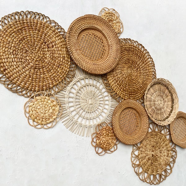 Set of 11 Flower Wall Basket, Natural Boho Flower Wall Decor Set, Natural Brown Hanging Wall Decor, Living Room Natural Wall Round Ornament