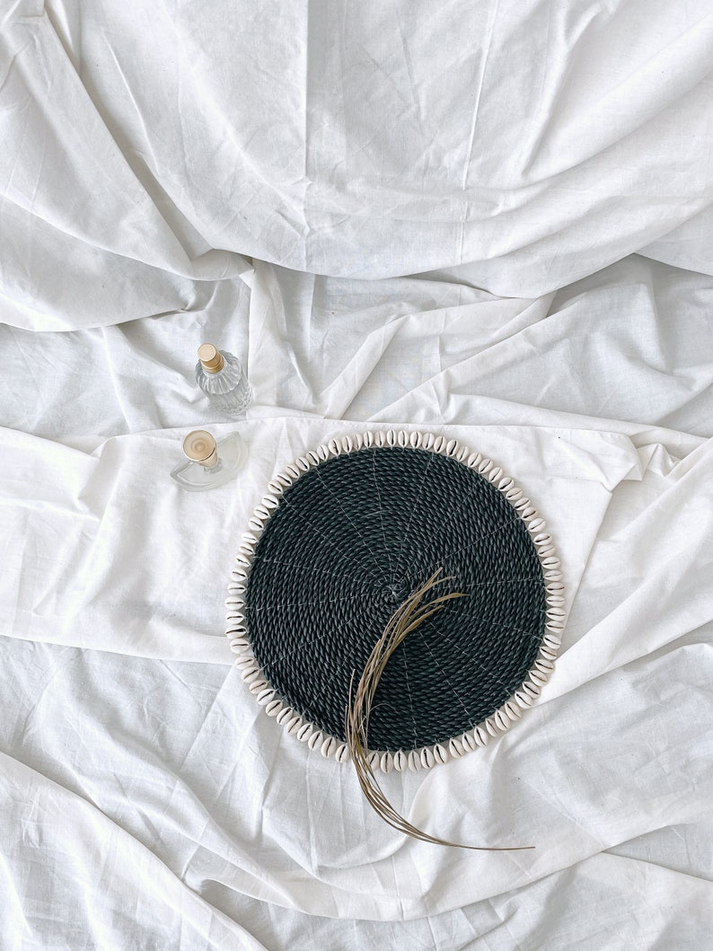 Black Shell Placemats Straw Wicker Placemats Bali Placemats Etsy