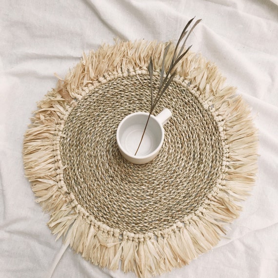 Set of 2 or 4 Boho Round Natural Jute Placemats Plant Mat Wall
