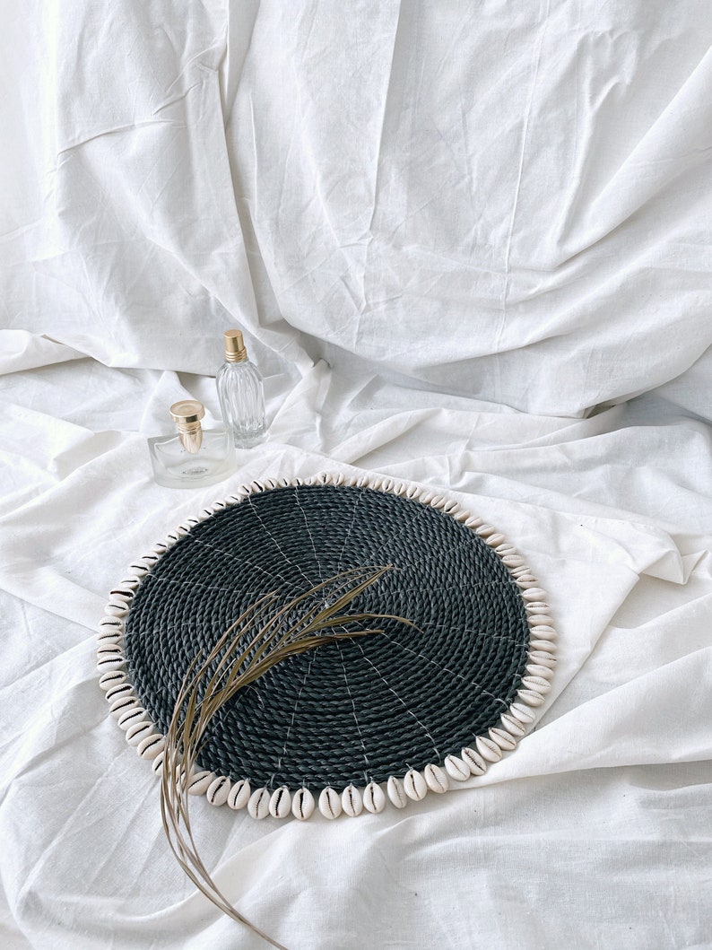 Black Shell Placemats Straw Wicker Placemats Bali Placemats Etsy
