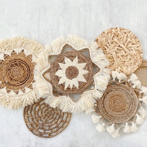 Set of 6 Boho Wall Basket with Fringe, Natural Wall Decor, Boho Wall Art, Wicker Round Placemats, Bohemian Wall Decor, Seagrass Wall Decor