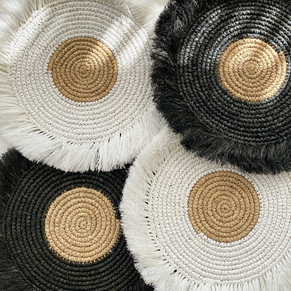 Natural Raffia Fringe Wall Basket, Boho Fringe Wall Decor, Black & White Fringe Round Hanging Wall, Boho Raffia Rustic Natural Wall Decor