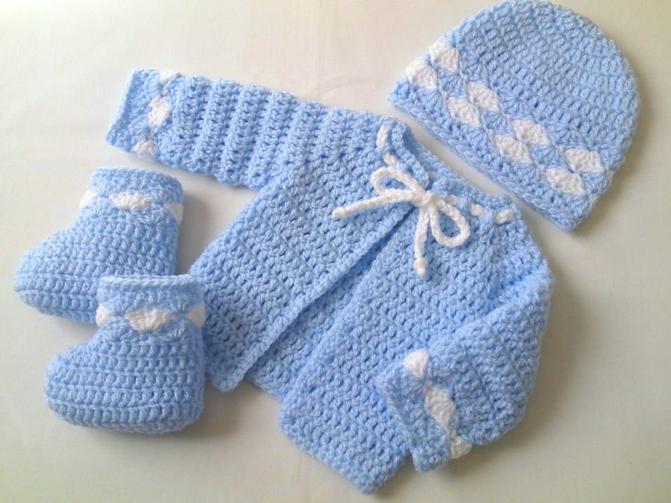 Crochet Pattern Baby Sweater Hat and Booties Set Christening | Etsy