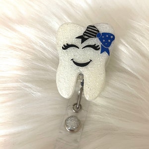 Carrete de credencial para dientes / Porta credencial para dentista / Tarjeta de identificación para asistente de higienista dental / Lindo obsequio de acrílico / Personal de ortodoncia / Fácil de limpiar