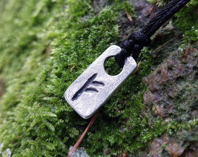 Fehu rune magic Money amulet, talisman, charm.  Viking, Celtic pendant necklace. wealth, luck, pure silver. Enchanted