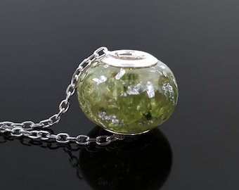 Orgonite orgone charm bead, pendant, bracelet, Peridot, 925 silver - Reiki infused, programmed crystal amulet