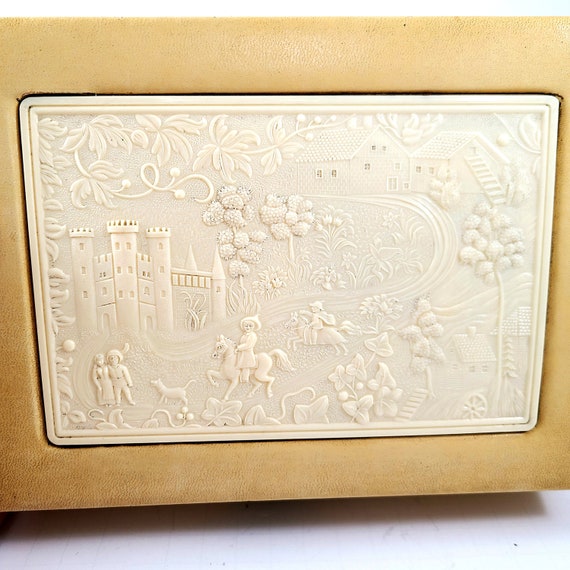 Vinyl Jewelry Box With Celluloid Bakelite Medieval Sc… Gem