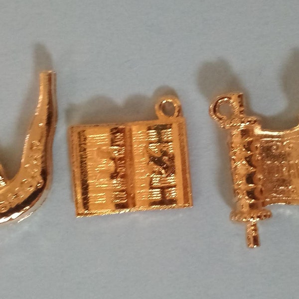 Rosh Hashonah Charms in gold, set of 3