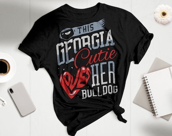 Women's Georgia Bulldogs Groovy Repeat T-Shirt - Team Color Unisex Fit Tee, White, Medium - View #3