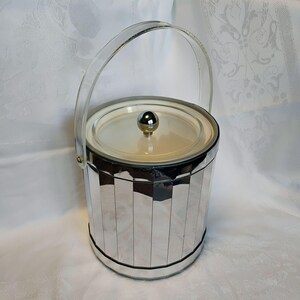 Vintage Georges Briard Silver Mirrored Ice Bucket, Mid-Century Modern Disco Ball Design with Lucite Handle, Retro Barware