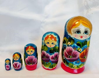 Muñecas rusas Matryoshka vintage pintadas a mano con diseño floral, juego de 5, diseño floral con purpurina.