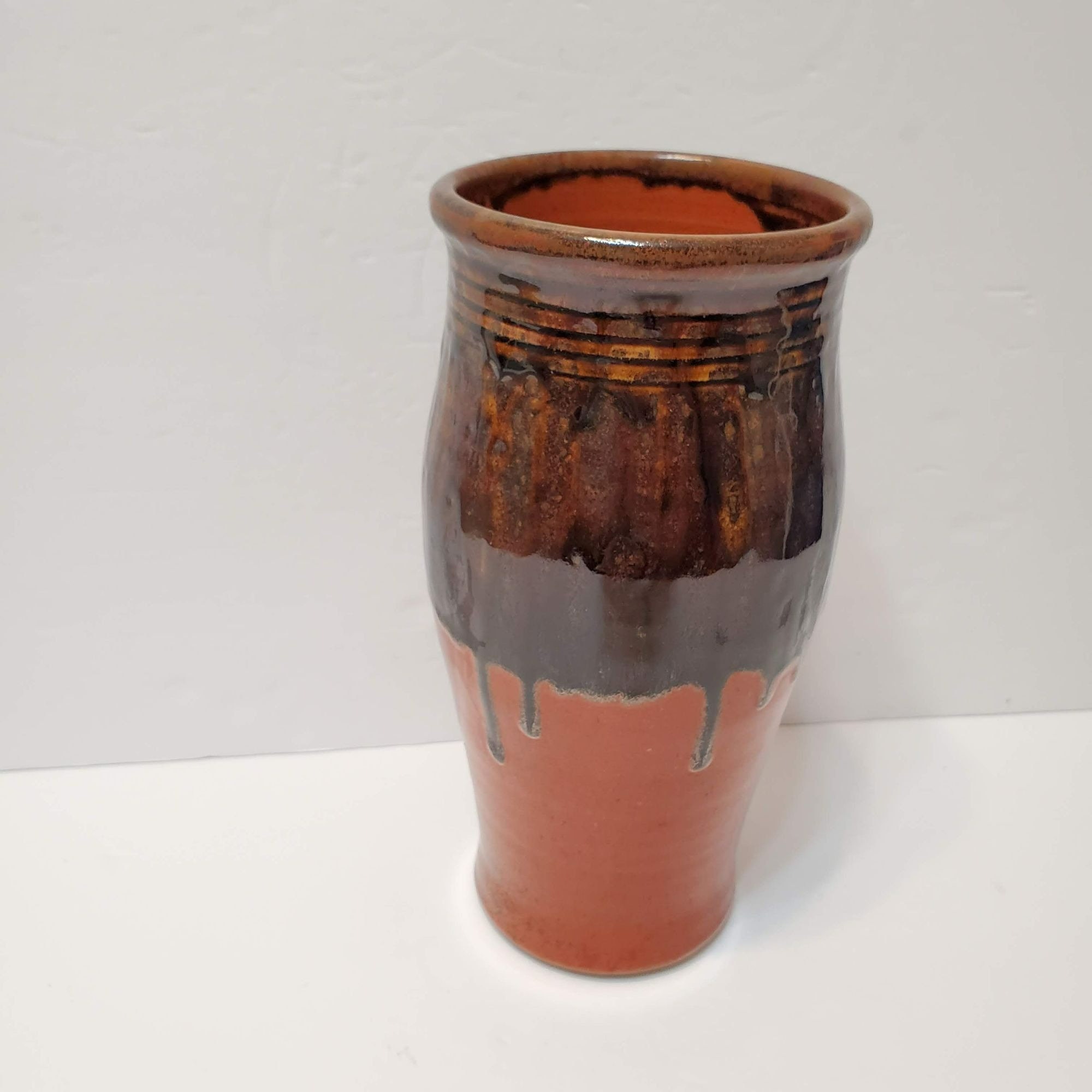 WhyNot陶器の瓶、陶器の花瓶、ノースカロライナ陶器、シーグローブ