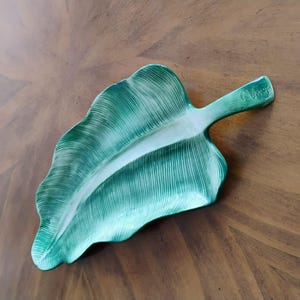 Vietri Banana Leaf 15" Platter, Leaves Collection, Signed G. Verso, Made in Italy, Ceramic Serving Dish, Centerpiece Pottery