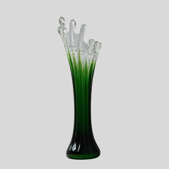 Mid Century Modern Green Art Glass Vase, Vintage Stretch Swung