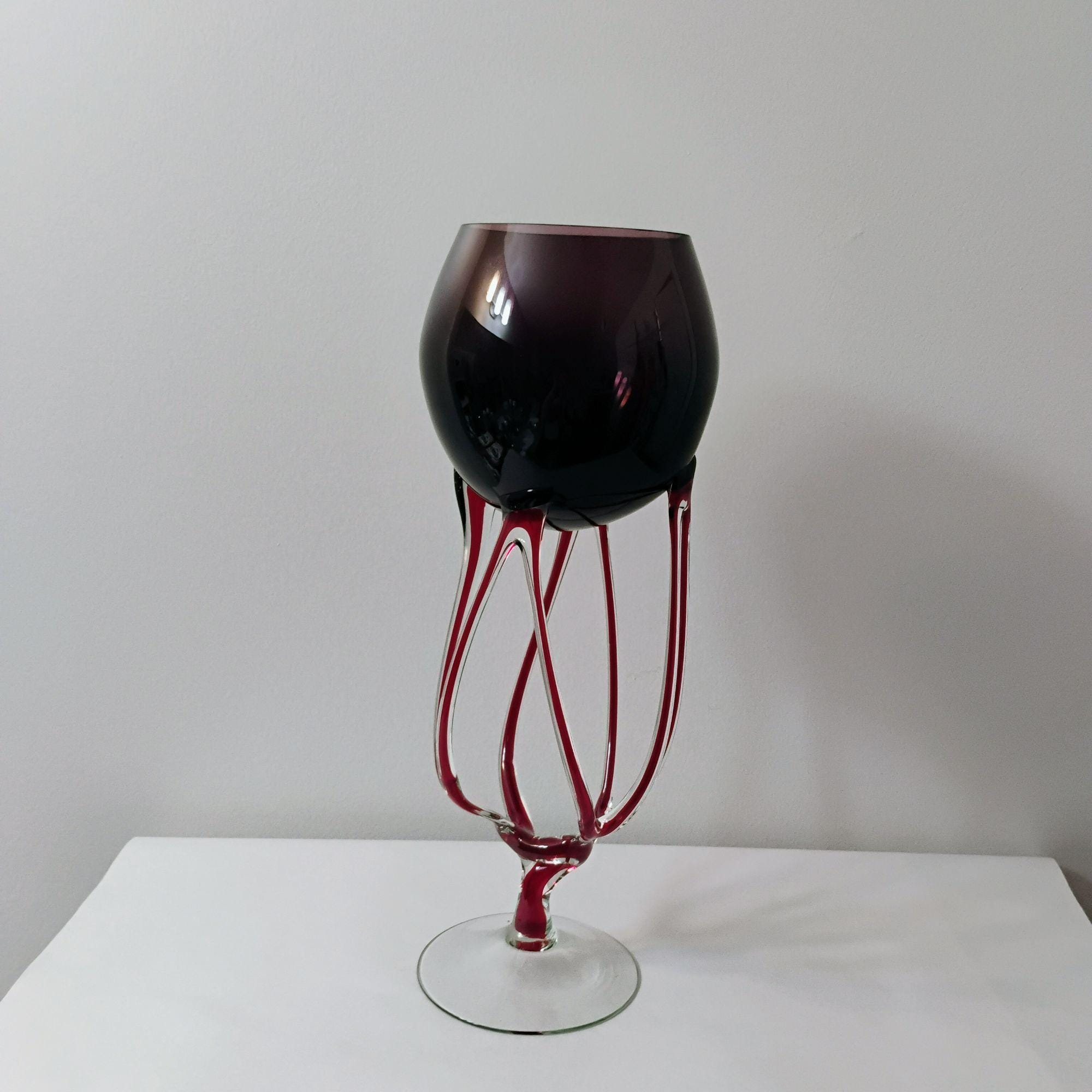 ジョゼフィナ・クロスノ 手吹きガラス タコ型花瓶 クラゲ型彫刻