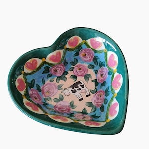Lesal Ceramics Heart Shaped Bowl Hand Crafted, Cow & Floral Design 8&quot; Green Pink