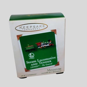 Hallmark Lionel Train Ornament, Steam Locomotive & Tender, The General, 2002 Miniature Christmas Keepsake, Collectible Vintage Holiday Decor