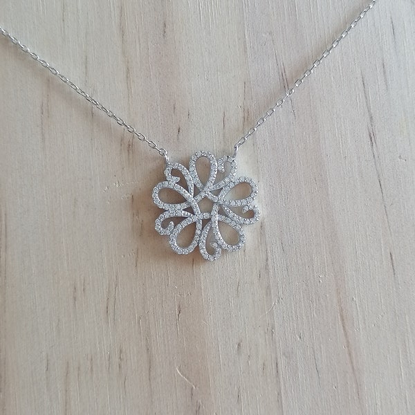 Collier Argent 925 Oxyde de Zirconium fleur arabesques