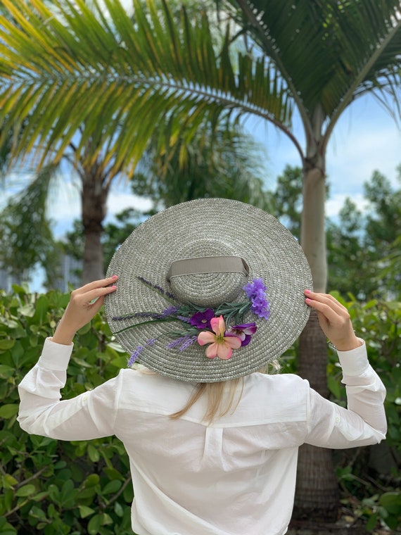 Gray Flat Large Summer Straw Sunhat 