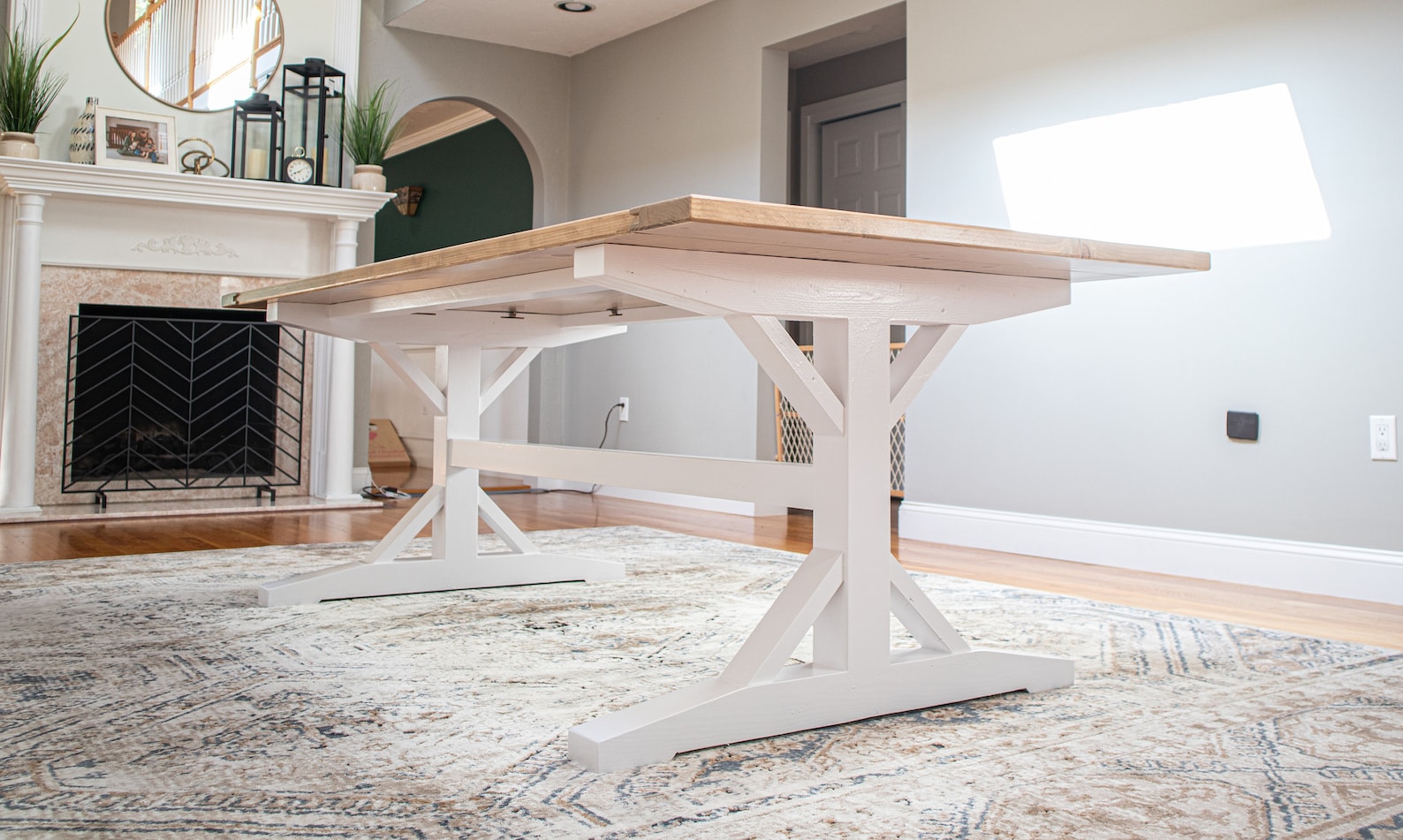 Farmhouse Style Dining Table - Build Plans | Rustic Furniture, DIY ...