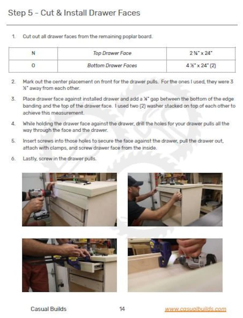 Puede incluir: Instrucciones paso a paso para instalar frentes de cajones. La imagen muestra a una persona usando un taladro para sujetar un frente de caj&oacute;n a un caj&oacute;n. El texto de la imagen dice "Paso 5 - Cortar e instalar frentes de cajones".