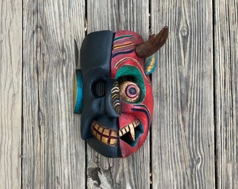 Démon noir et rouge - masque de diable - masque en bois - fait à la main - décoration mexicaine - masque pastorela - décoration d’Halloween