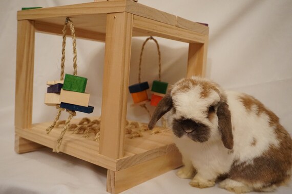 rabbit cage table