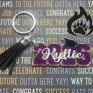 2026 Graduation Keychain (Free Name On Front), Graduation Gift, Senior Gift, Class of 2026 Gift, Senior Gift, Back to School
