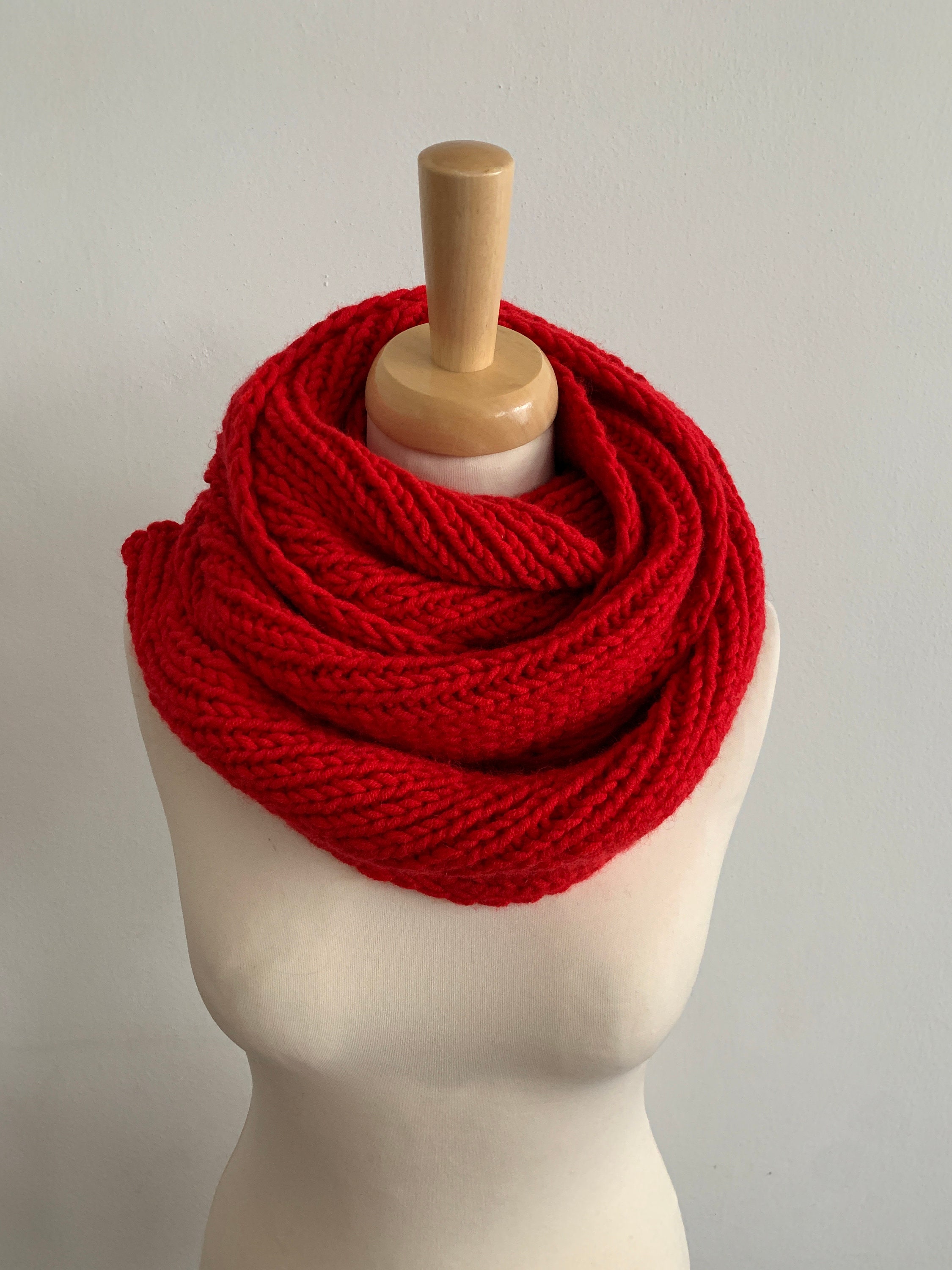 ★韓国人気★BADBLOOD★PREMIUM CLASSIC LOGO SCARF 도깨비 Guardian the Kdrama Red Scarf - Inspired Scarf