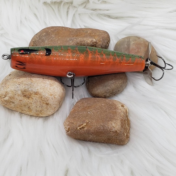Hand-carved Bass Wood Single Blade Prop Bait, Custom Fishing Lure. Smashing  Pumpkin Wooden Fishing Topwater Lures. Gifts for Him, Husband. 