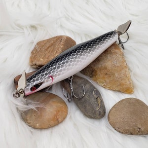 Pearl Shad, hand harved 4 or 5 inch bass wood double prop bait. Custom fishing lures.