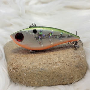 Tennesee Shad holographic lipless crankbait custom bass fishing lure. Fishing gifts for him, dad gift, husband gift.