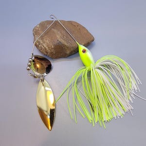 bass lure that looks like snake Savage Gear 3D Wake ALL IN !! Peacock Bass