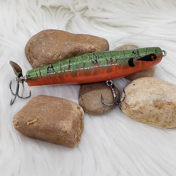 Hand-carved Bass Wood Single Blade Prop Bait, Custom Fishing Lure. Smashing  Pumpkin Wooden Fishing Topwater Lures. Gifts for Him, Husband. 