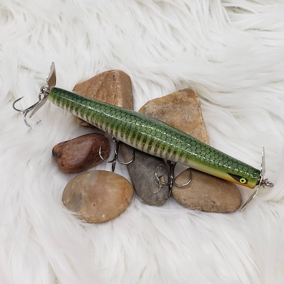 Spring Blugill, Hand Carved Double Prop Bait Bass Fishing Lure