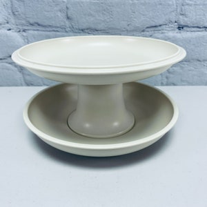Tupperware Mini Pedestal Server Almond 2 PC 1731-6  1730-3 Small Cake Holder