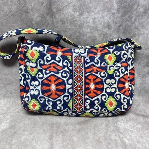 Vera Bradley Bolso de hombro retirado con patrón Sun Valley