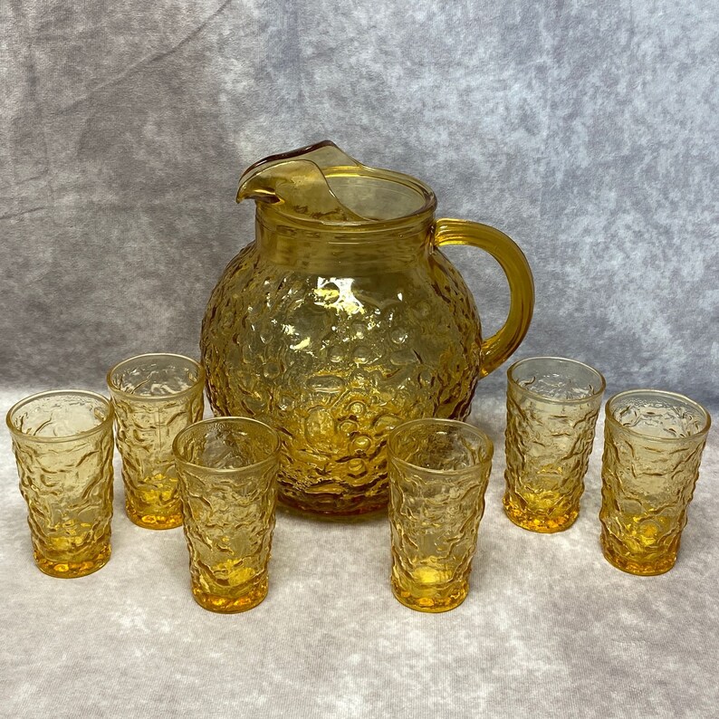 Mid Century Honey Gold Milano Anchor Hocking Ball Pitcher With 6 Juice Glasses zdjęcie 1