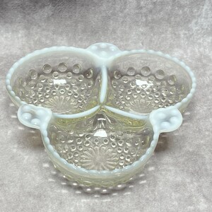 Vintage Anchor Hocking Hobnail Moonstone Opalescent Relish Dish - Soporte para dulces/nueces