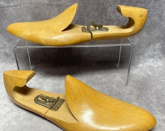 Vintage D Mackay New York Adjustable Wooden Shoe Tree Stretcher Size 8D