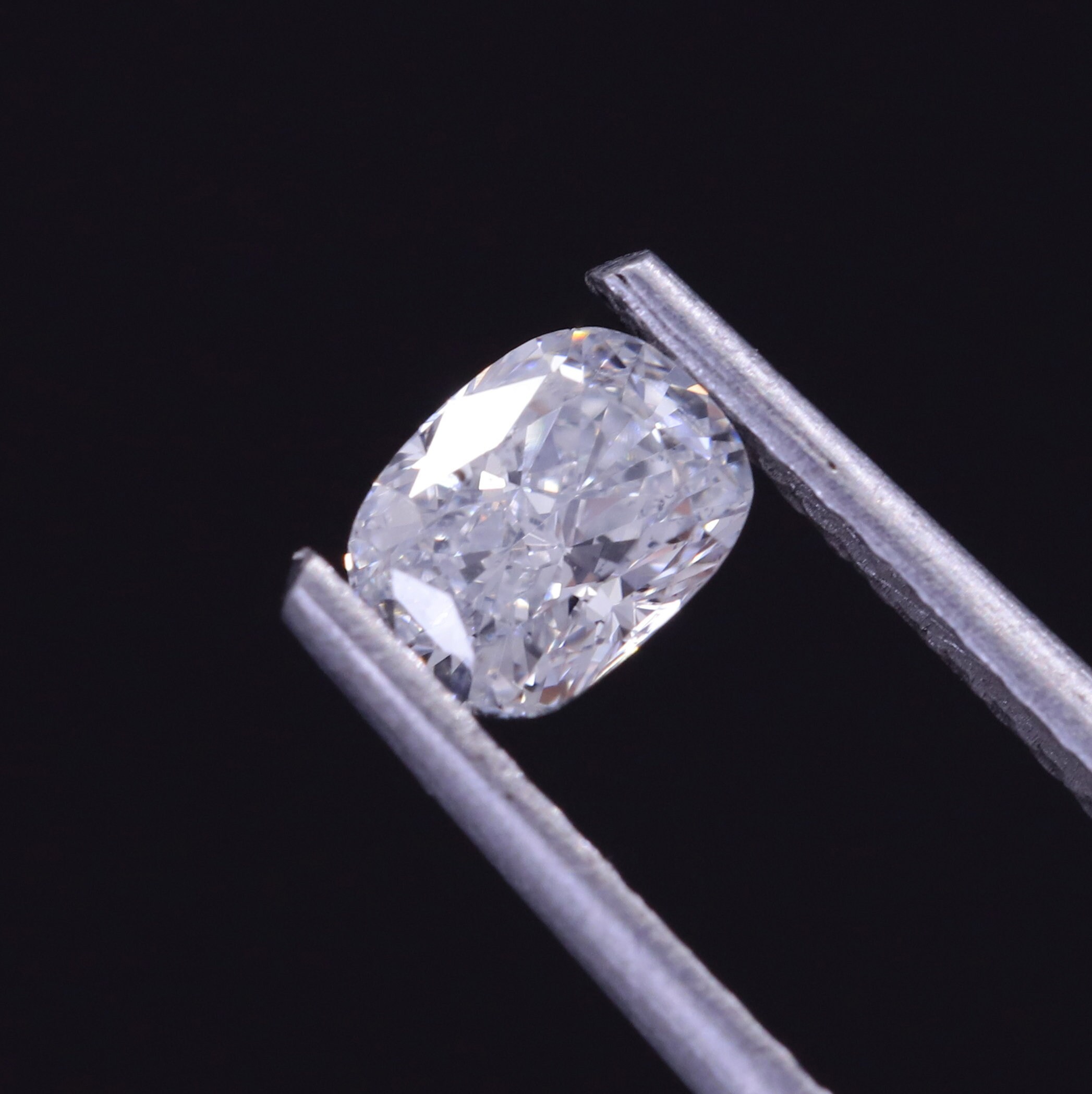 Elongated Cushion Diamond / Lab Grown Diamond / 18K Gold Etsy