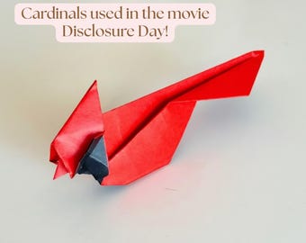 Pájaro cardenal de origami para