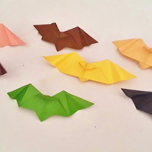 Origami Bats for Halloween Decorations, Wall Decor, Table Scatter, Party Decor, Halloween Treats, Card Making