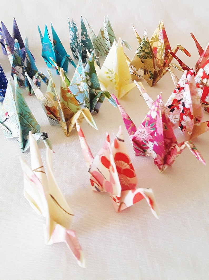 2pcs Japanese Cherry Blossom Paper Lanterns - Foldable Decorative Lighting For Parties