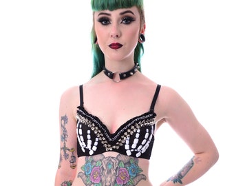 metal hand bra